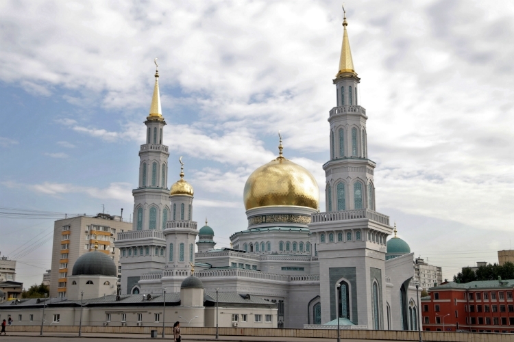 ISLAMIZARE RUSIA moschee